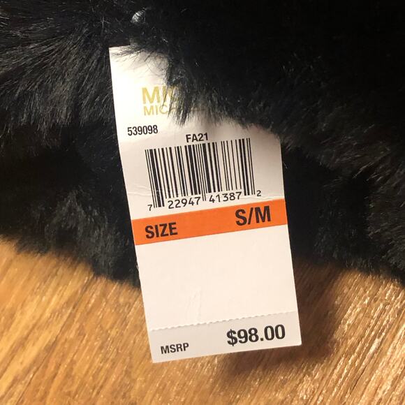 Michael Michael Kors Black Quilted Faux Fur Trim Mittens Size S/M - Picture 10 of 10